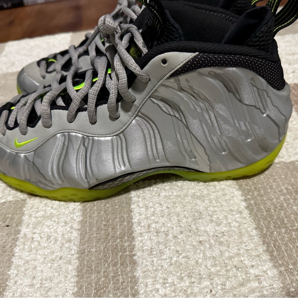 Y’all know I hate these fat bastards 🤣🤣 5 for 200 - Picture 2 of 4